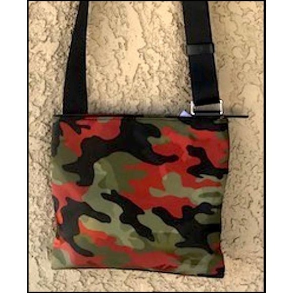 Michael Kors Mens Kent Camouflage Spice Orange Medium Flat Crossbody Bag - Picture 4 of 6